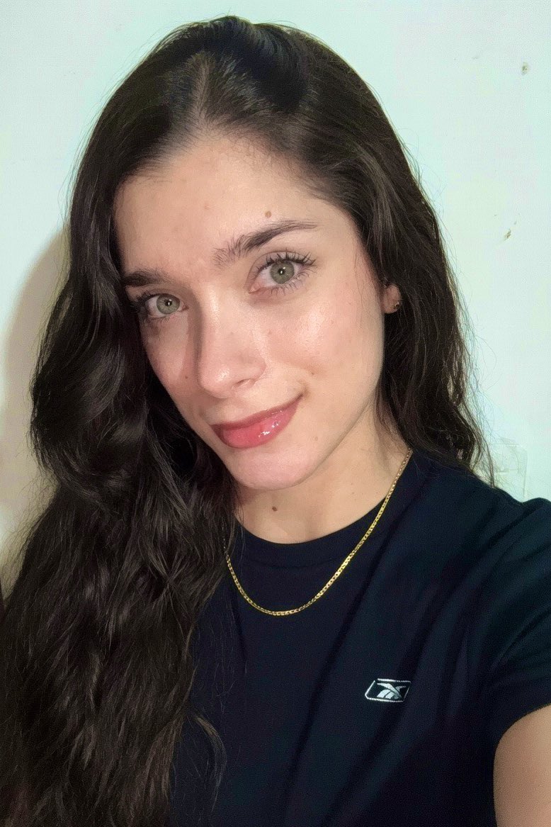 angelica96 tweet media