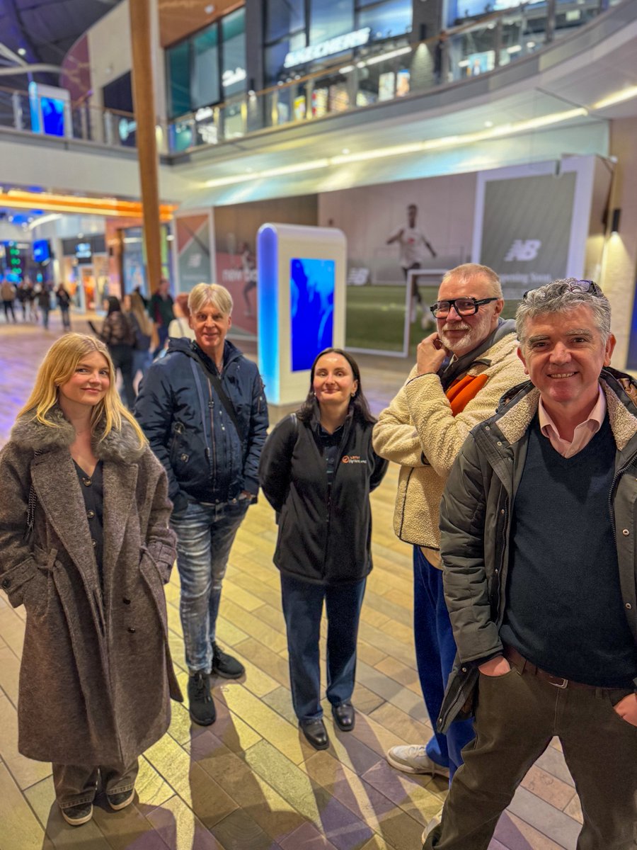 AdminByRequest tweet media