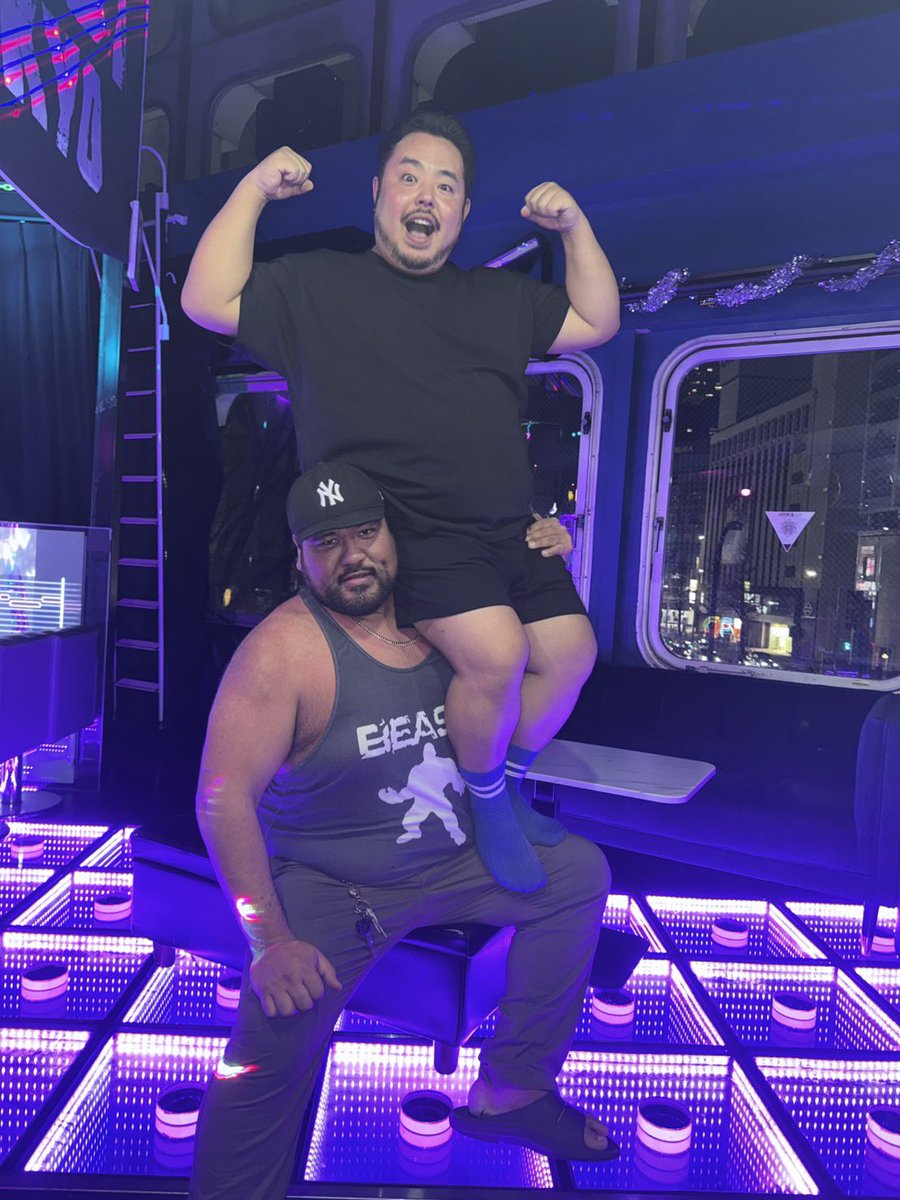 けんご tweet media