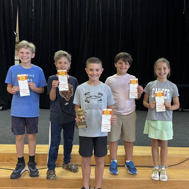 HumbleISD_WCE's tweet photo. The battle is on! 🔥99Math battle at lunch — quick thinking, fast facts, and lots of fun! 🧠 https://t.co/4lXophuwPx