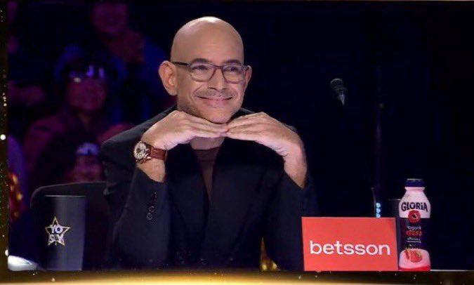 Hanni_Glow's tweet photo. #YoSoy
Aquí les dejo memes de Ricardo Moran para sus twits https://t.co/guOcG7HNH7