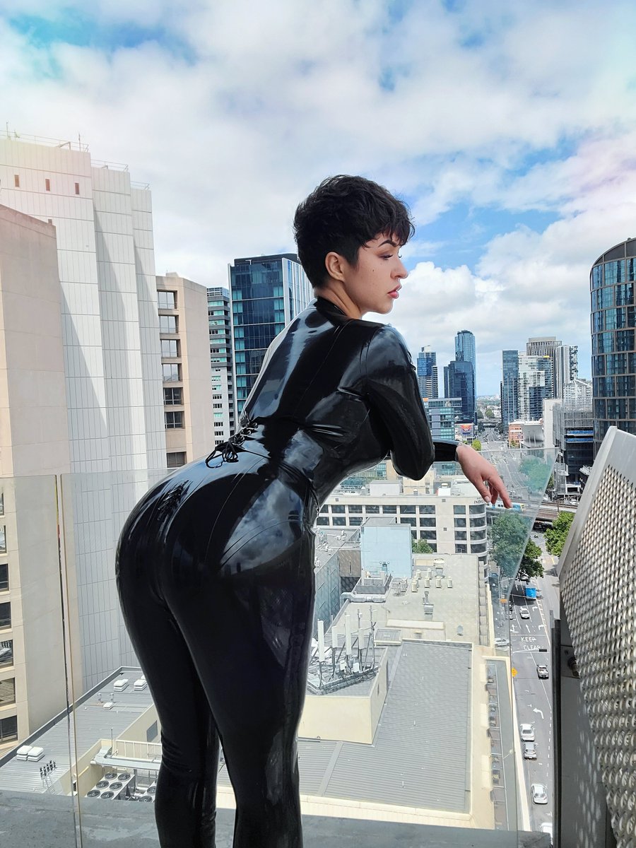 Miss Electra Santiago tweet media