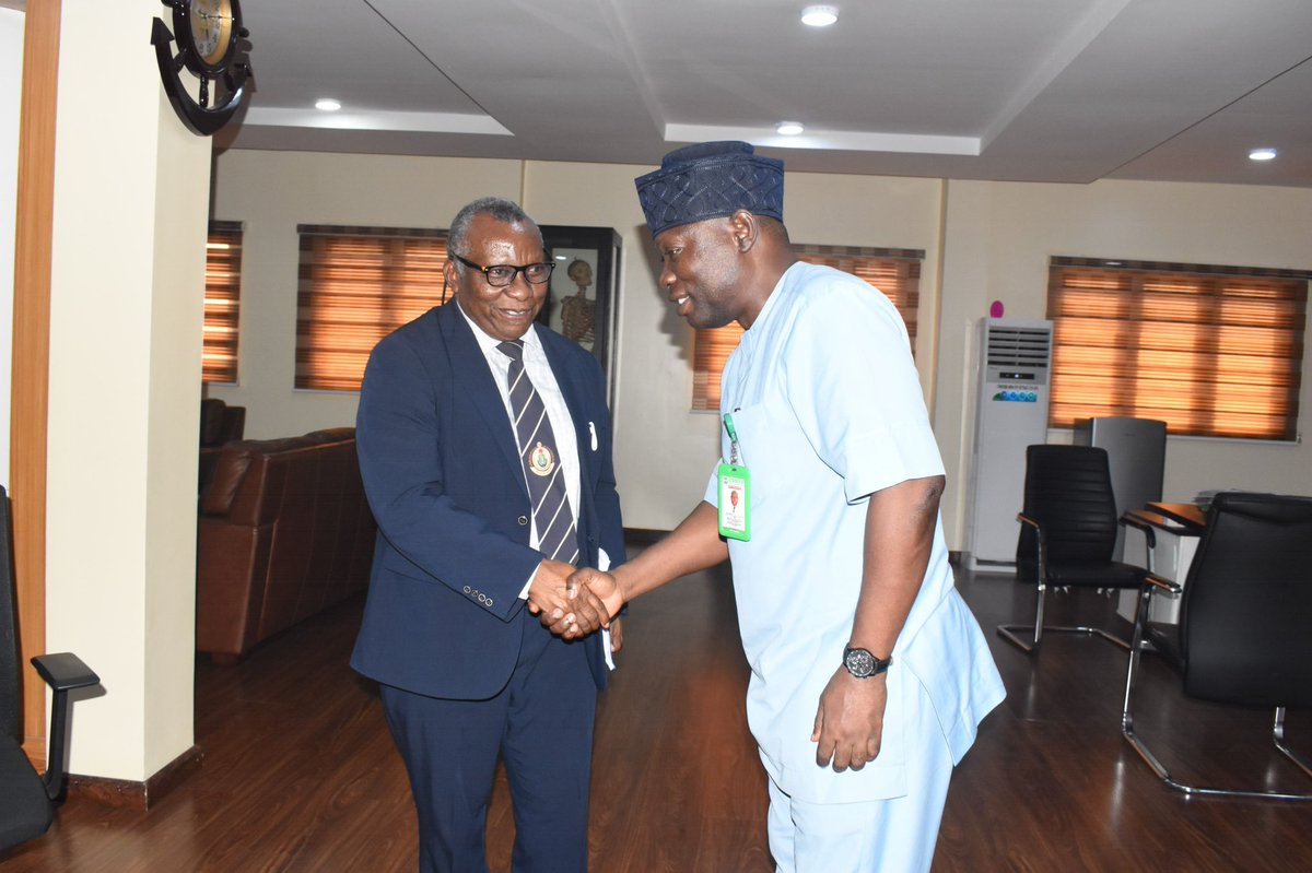 FMC_EB's tweet photo. A team of academics from the National Postgraduate Medical College of Nigeria (NPMCN) led by Professor Nwofor, conducted a re accreditation exercise at the hospital’s department of Surgery 
Lagos, Nigeria.
10th March,2026.
 #PrayforNigeria #Israël #Irán #North #telavivyanıyor https://t.co/nKRvhMYhIu