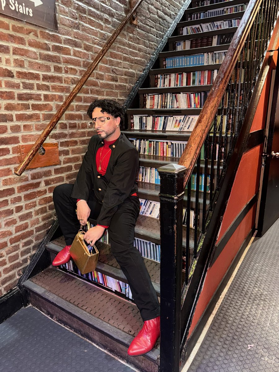 J-Ho🤴🎭🕺🎤💫 tweet media