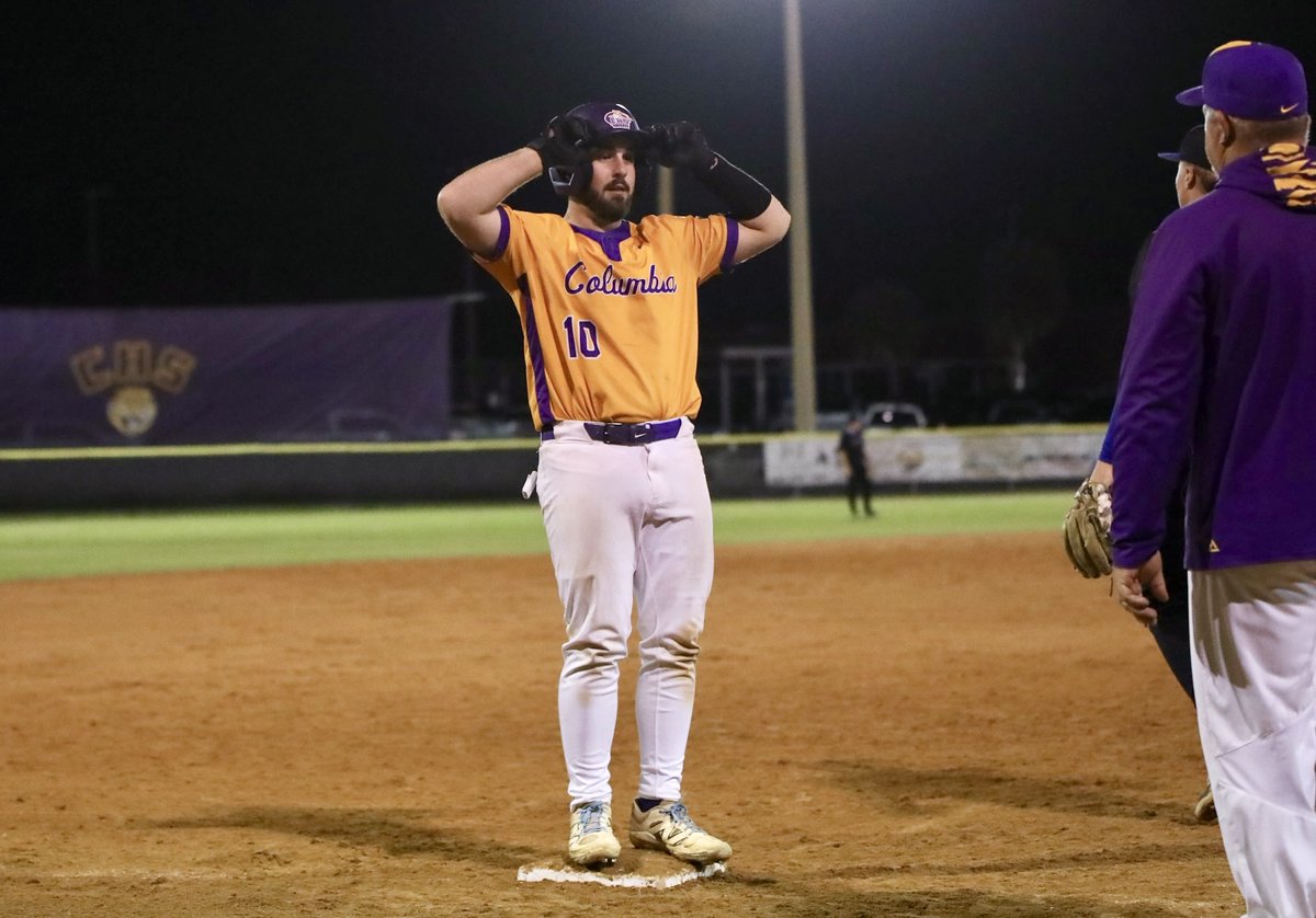 LCR_Sports's tweet photo. Madden Mann drove in three runs, Casen Maddox had two RBIs and Nolan Slaymaker pitched four solid innings to lead Columbia to a 9-5 victory on the road Tuesday night. The Tigers have now won four straight.

STORY: https://t.co/6pIr8L9EQm https://t.co/PVH6vlOlkC