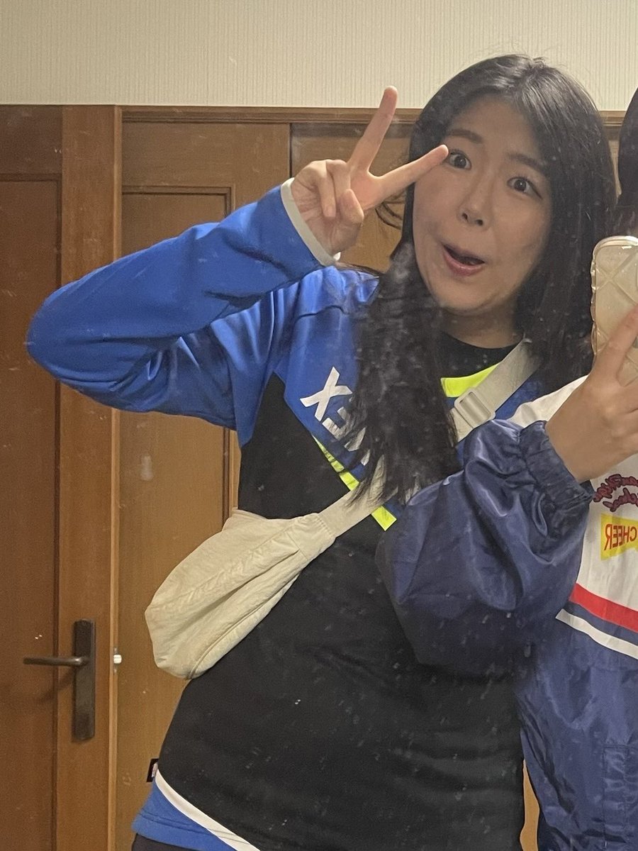 advantage_tt's tweet photo. 2年　あやか（物生）

アドバンの重要文化財あやか😍頭が良くてテニスが上手い。そしてとにかく優しい☀️きっとあやかは神様がアドバンに恵んでくれた宝なのである👼
でも皆さん騙されないで！気づいたらボケてるし気づいたらふざけてる自分ワールド全開ガールが彼女の本性ですからねっ😜

#春から上智 https://t.co/OGdrWA5Ph9