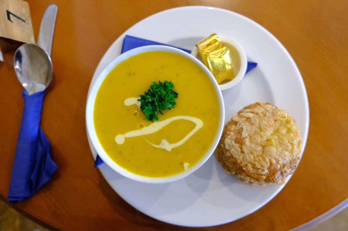 𝓮𝓵𝓯 🦢elf's Tearoom tweet media