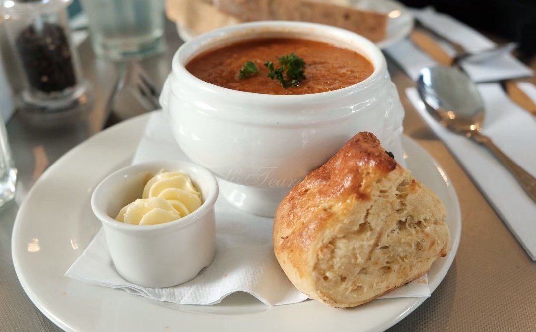 𝓮𝓵𝓯 🦢elf's Tearoom tweet media