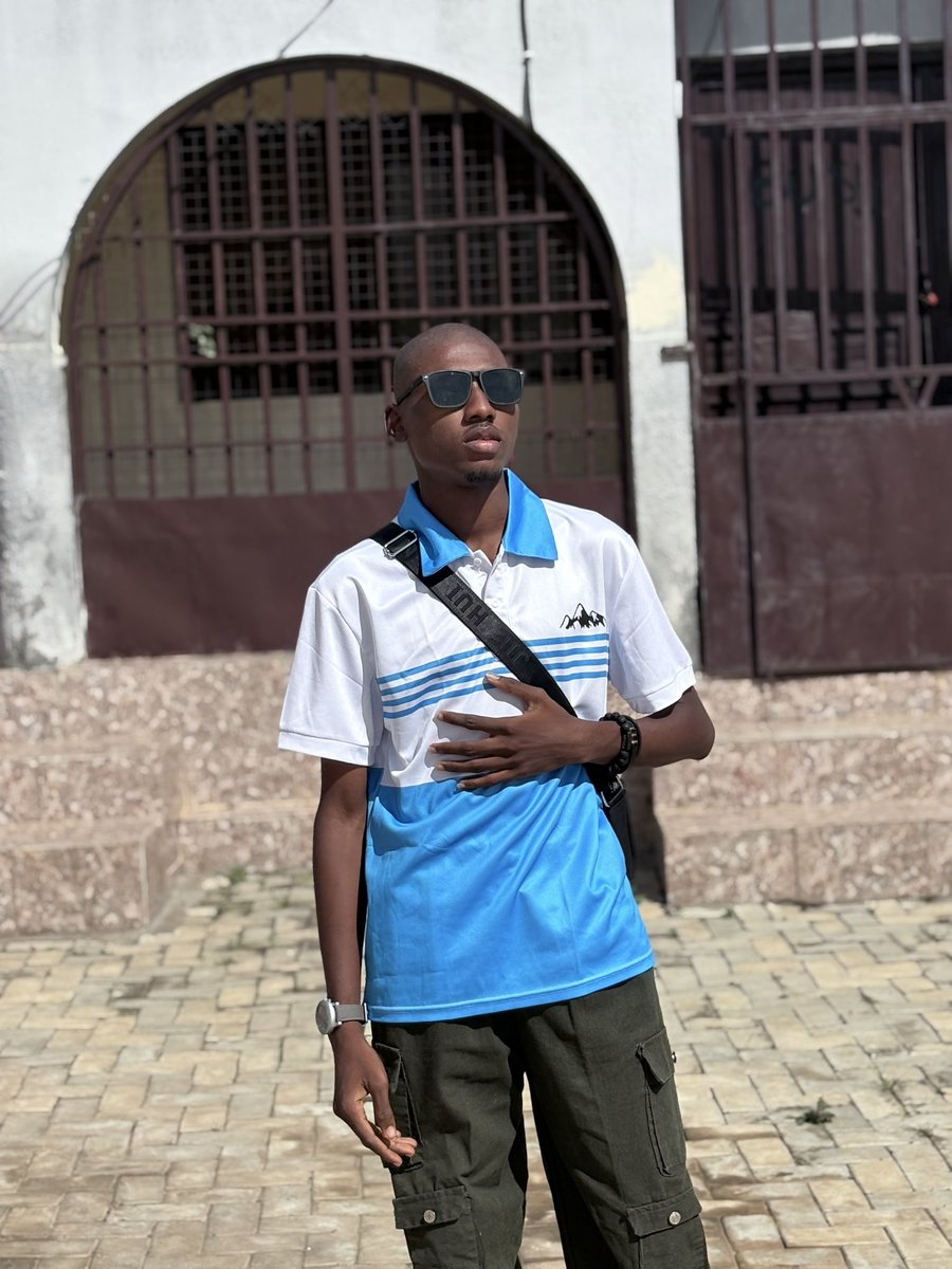 SultaN🌍 tweet media