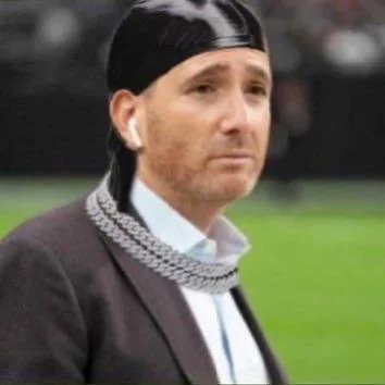 Howie Roseman on the phone