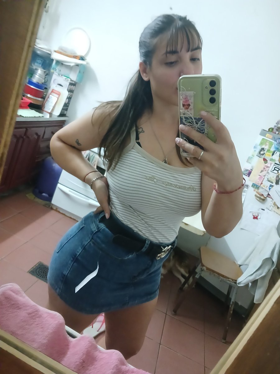 camicabj99's tweet photo. ¿Te quedarías mirando… o te animarías a descubrir todo? 🔥🫣 Te espero en mi.. https://t.co/B90aA8jIR7 hablame y mira lo que tengo guardado para vos 🤤😈🫦 https://t.co/05WonntQcb