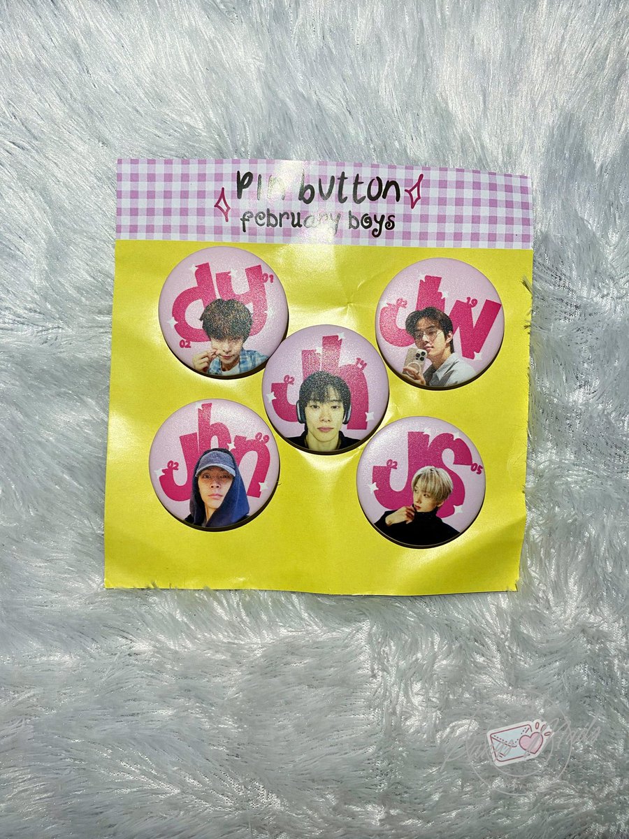 ˙˚∘⊹ Ⰶ ⊹∘˚˙𝒑𝒖𝒏𝒈𝒔 𝒎𝒂𝒊𝒍𝒔˙˚∘⊹ Ⰶ ⊹∘˚˙

Hailooonggg mau nunjukin pin gemas pinkeu pinkeu february boys dari kak <a href="/valsrius/">valsrius⋆ mt after dm</a> sukaaakk banget makasih kak lancar terus rejekinya sehat selalu 💕

Soon semoga aku bisa dapat drawstring pouchnya 😁🙏🏻