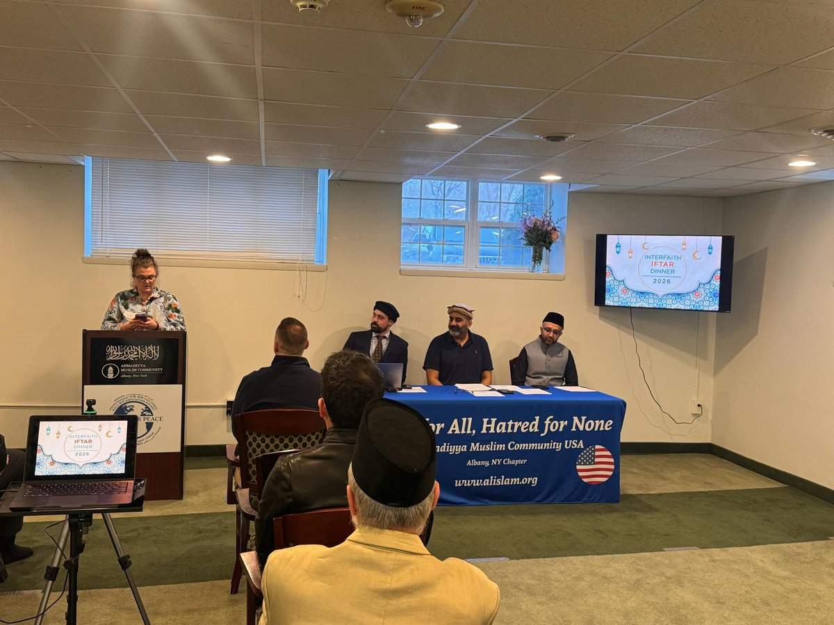 Ahmadiyya Muslim Community - Albany, NY tweet media