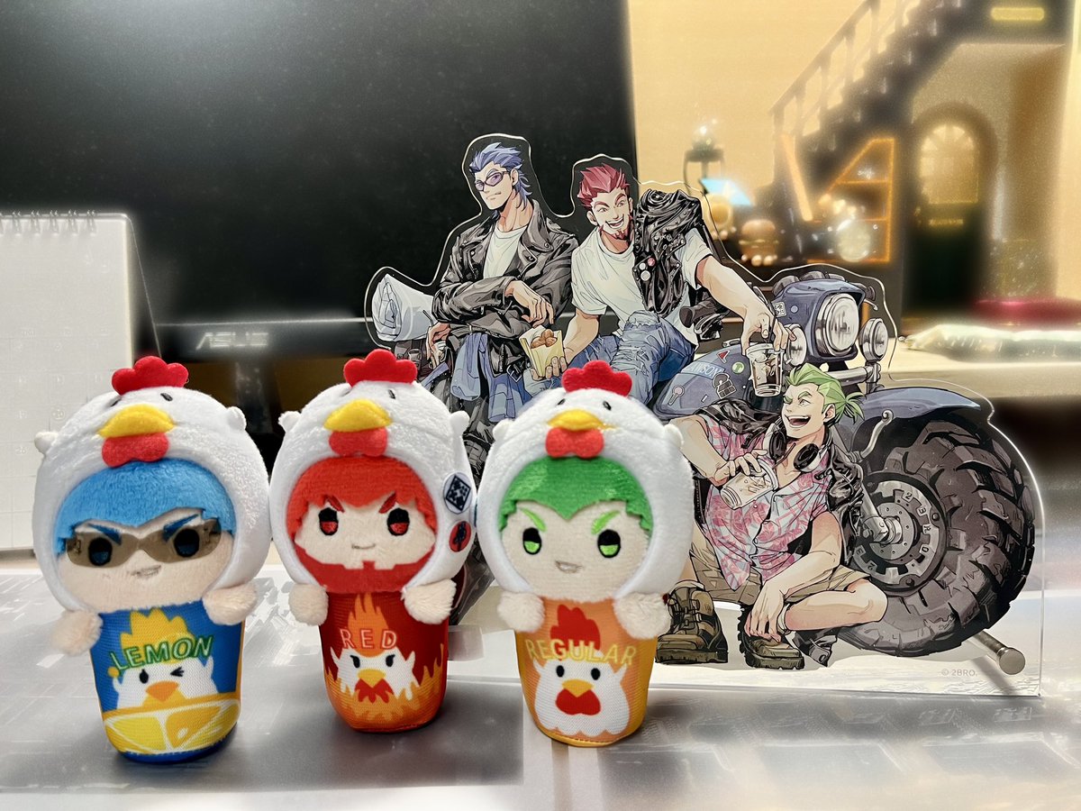 illnott_Spla's tweet photo. お久しぶりの投稿です!!! w
つーぶろーそんグッズ、受け取りました!!!
カッコいい&amp;かわいいが目の前に集結してて幸せ…w どこに飾ろっかな…♪

 #2BRO  #LAWSON  #ローソン2BRO https://t.co/yxAtMolEZk