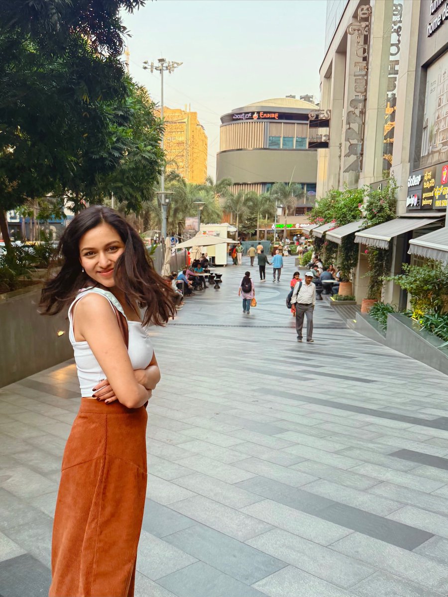 its_Karthi26's tweet image. Beauty with Aura Anisha! 😍❤️ #WithLove #KavyaAnil