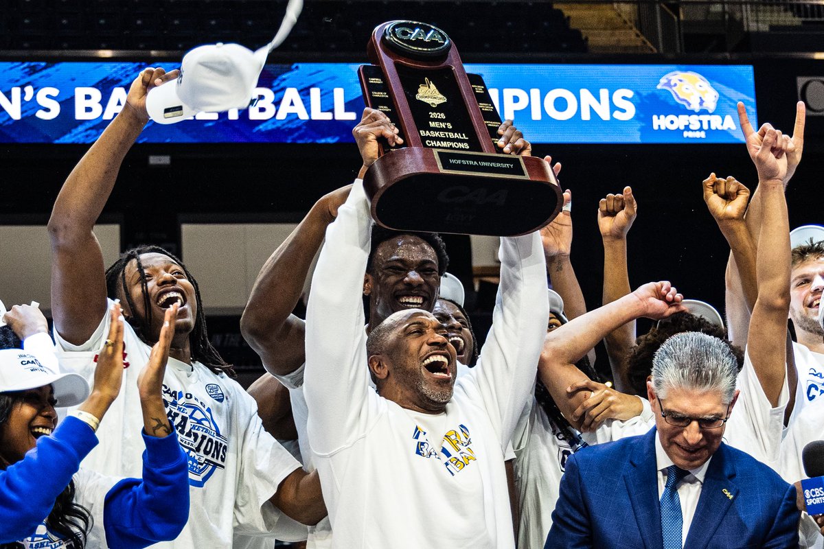 Hofstra Men's Basketball tweet media