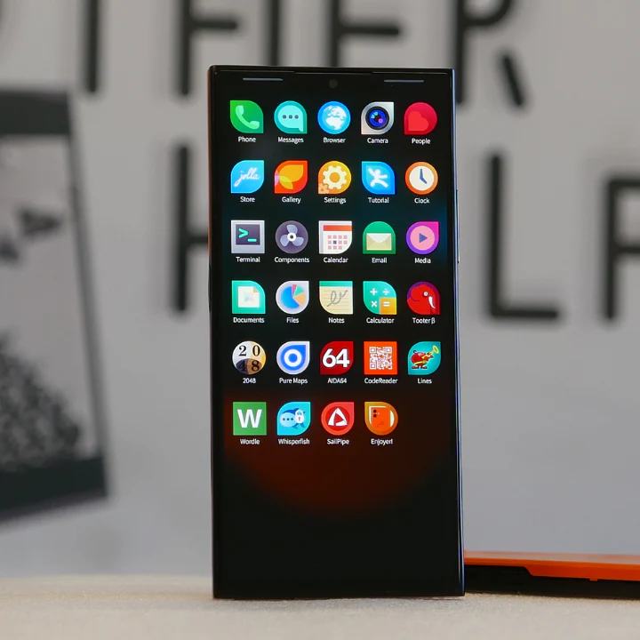 stufflistings's tweet photo. The Jolla Phone, an independent Linux phone with a physical privacy switch... https://t.co/USSSv8M0ty