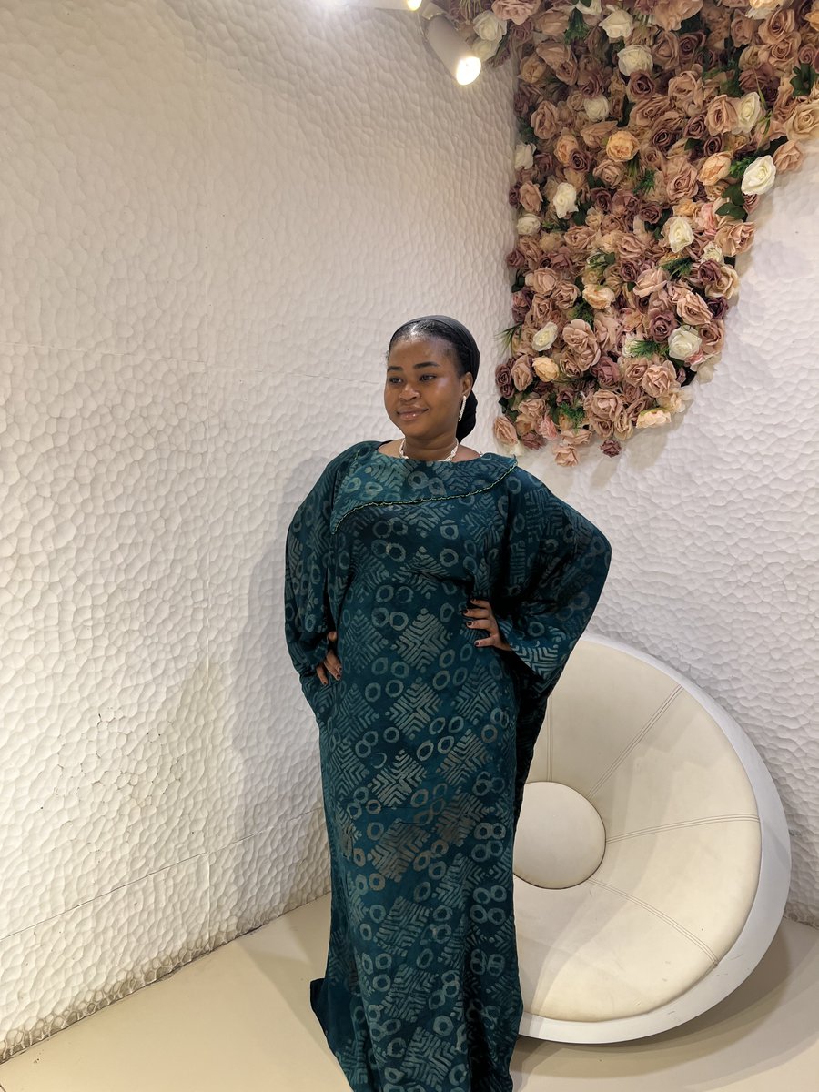 bils_klothing's tweet photo. Introducing the Adire Beaded Boubou Set!
Price🏷️ 30,000

Comes with an attached inner belt that can be styled for a fitted front look.
One size fits all.

Send a DM to order or WhatsApp 07030036856.
We ship nationwide. https://t.co/bhZbACYEGb