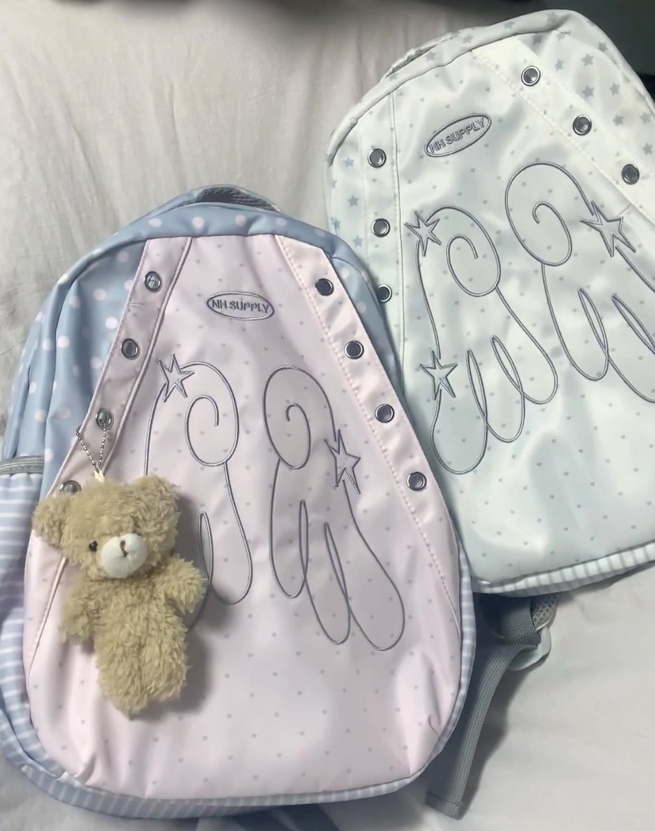 poIkadore's tweet photo. Open Order Wings Backpack

🇮🇩 IDR https://t.co/5aqjj2bRfy
💭 close order 13/3 (18.00 wib)
🌐 exc tax (est. 35-50k)
🚛 sea cargo (4-6 weeks)

order by DM / LINE / WA 💬 GO line ✔️
🏠 Bogor

open this thread for catalog: https://t.co/k9Wqwa3anS
