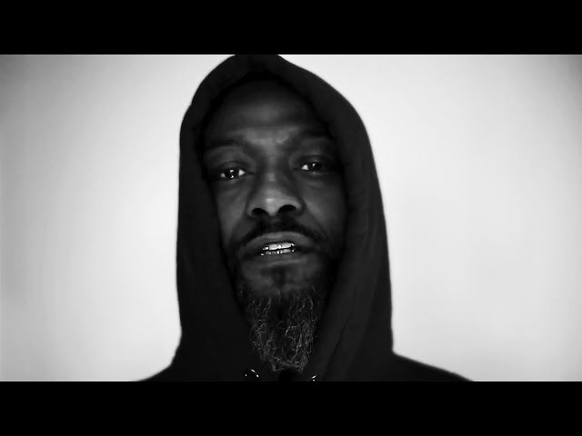 inspired by the “such devotion” video, 
and using 19,481 total rhinestones placed individually by hand, my KA portrait is officially complete. 

long live the brownsville legend 🕊️