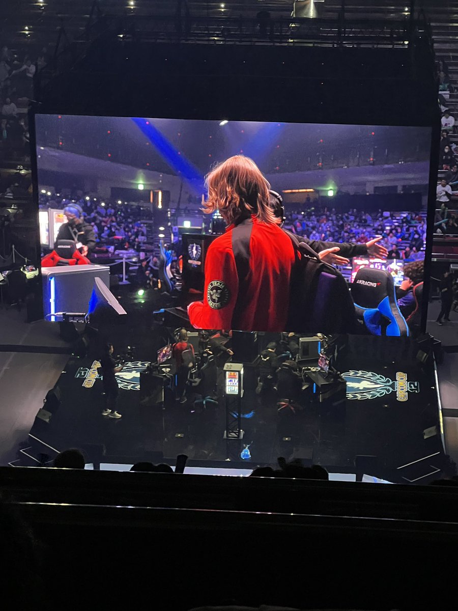 エンディングウォーカーかっけえ！！
 #CAPCOMCUP12