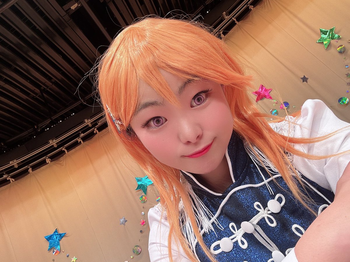 この日はとっても暑かった💦💦
この衣装可愛いし、飾り付けも可愛いの💙🩵🧡🩷💚

沢山見てね✨✨✨