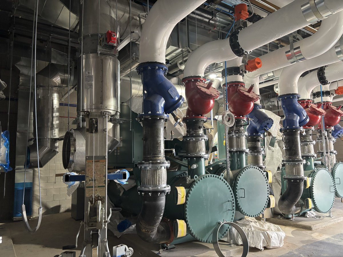 Kevin Thompson tweet media