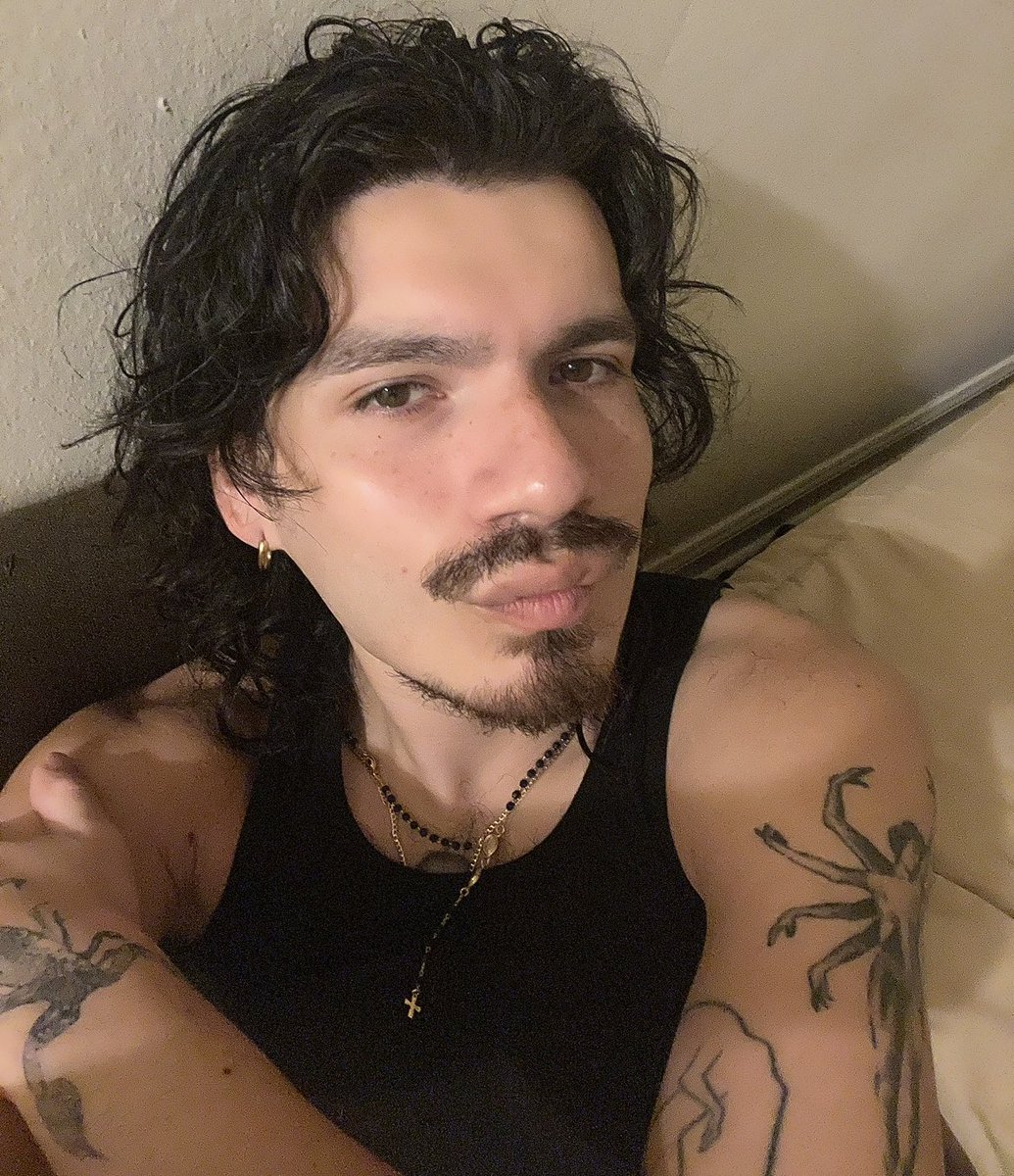 cielo 🦂 tweet media