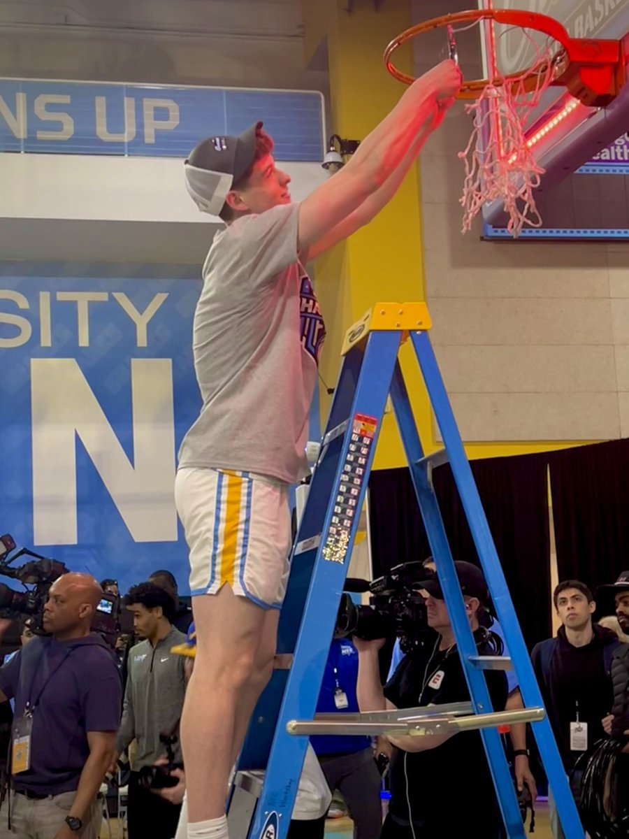 CS Pendergast tweet media