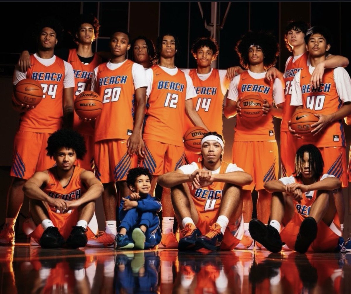 TheCrawsOver tweet media