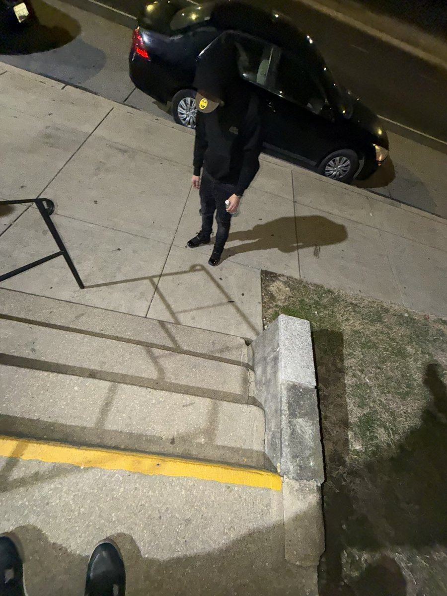 ShawnieSwisher's tweet image. jokes up, you niggas be lying 
headshot had his og cryin’
poured up line n half of qua, than added my left over faygo i poured up in ts was shmackin dummy
#slumped #ghsp #smokedatshit