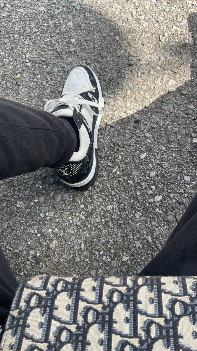 ゆうと tweet media