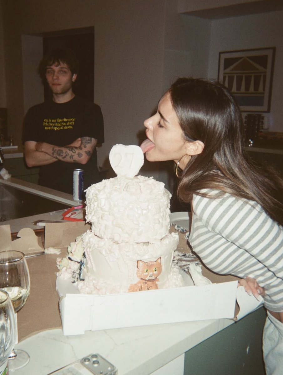 Madison Beer News tweet media