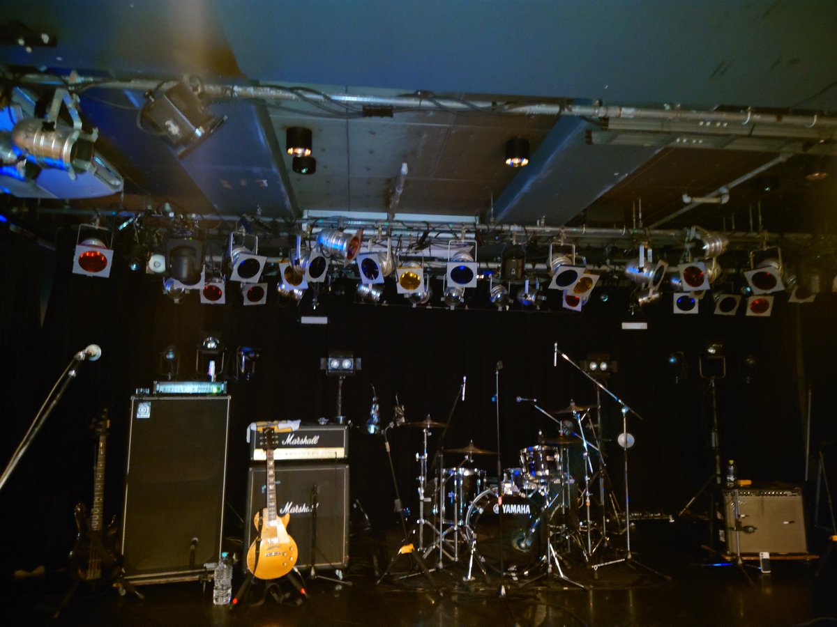 maitatsu4ever's tweet image. #ハルカミライ × #POETASTER
FIGHT CLUB 完
平日真昼間のcrestで八王子の強者2組がブチかます音が最高じゃないわけがない❗️
学くんも小松くんも大樹さんもいっぱいダイブしてきてくれて何度もキャッチできて幸せでした😆
八王子のバンドはやっぱりみんなかっこいいね👍️
ありがとう‼️
