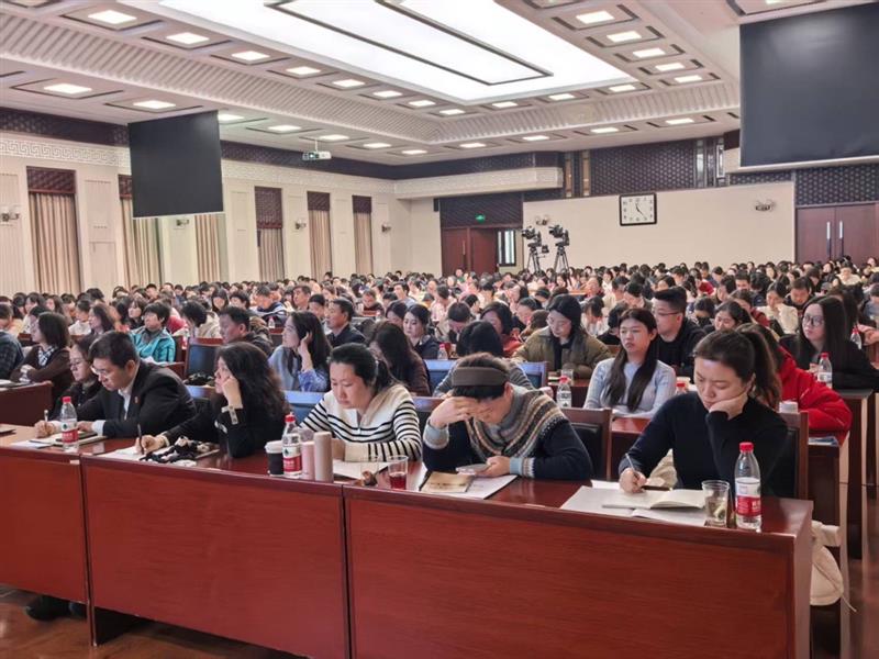 unwomenchina's tweet photo. UN Women China continues to deepen judicial cooperation to strengthen women’s rights protection. We joined the National Judges College to share CEDAW‑aligned judicial requirements regarding women’s rights protection and gender equality with 360+ participants across China. #SDG5 https://t.co/uKfUfdaXSV