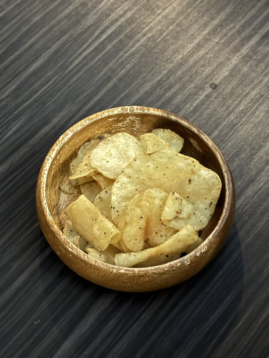 凸凹堂 photographs tweet media