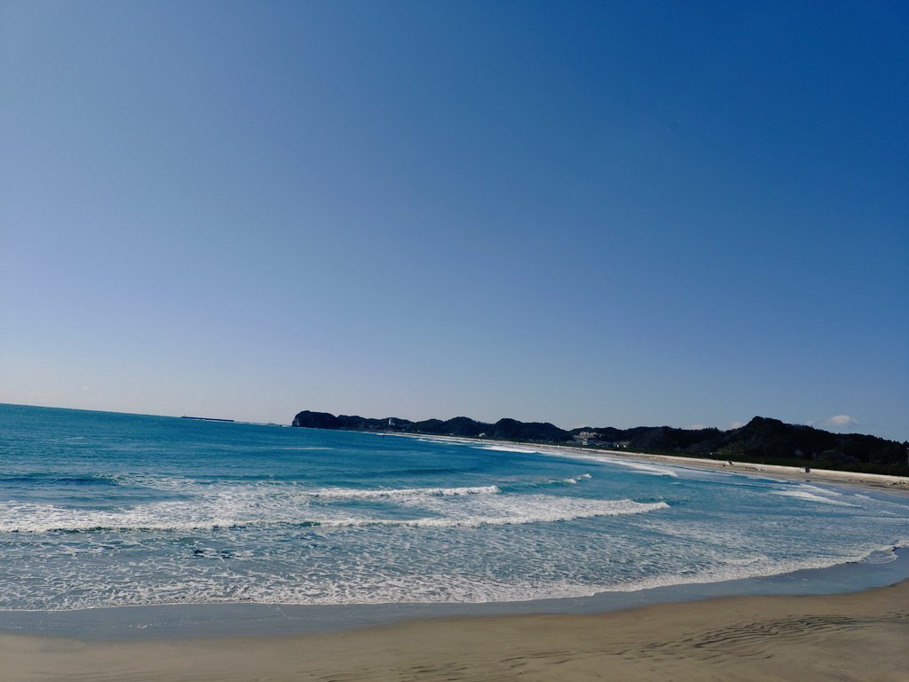 mo_chan_palace's tweet photo. 今日の綺麗な海たち‼️シリーズ☺️❇️
東日本大震災から15年…。穏やかな海😉15年前の今日はどんな海だったんだろう？決して忘れてはいけない日。そして当たり前の日々に感謝の気持ちを忘れない😭 https://t.co/JP97JJ3WFK