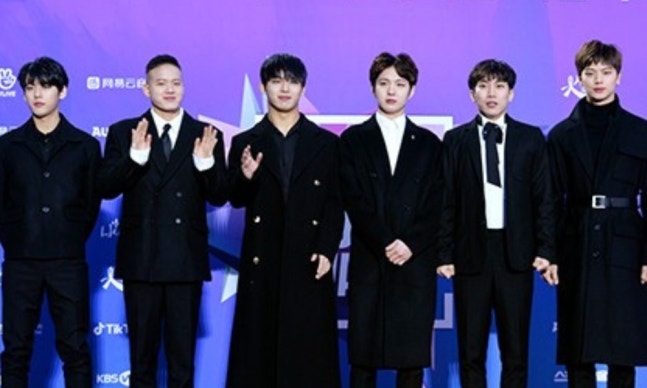 tang__kira's tweet photo. Dikabarkan bahwa BTOB akan comeback setelah 2 tahun 10 bulan.

Meskipun berbeda agensi, Yook Sungjae dan Lee Changsub dibakarkan telah menyesuaikan jadwal untuk memperingati 14 tahun anniversary mereka.

https://t.co/Ue2Cq9XPGH https://t.co/OKdbAJ6TDV