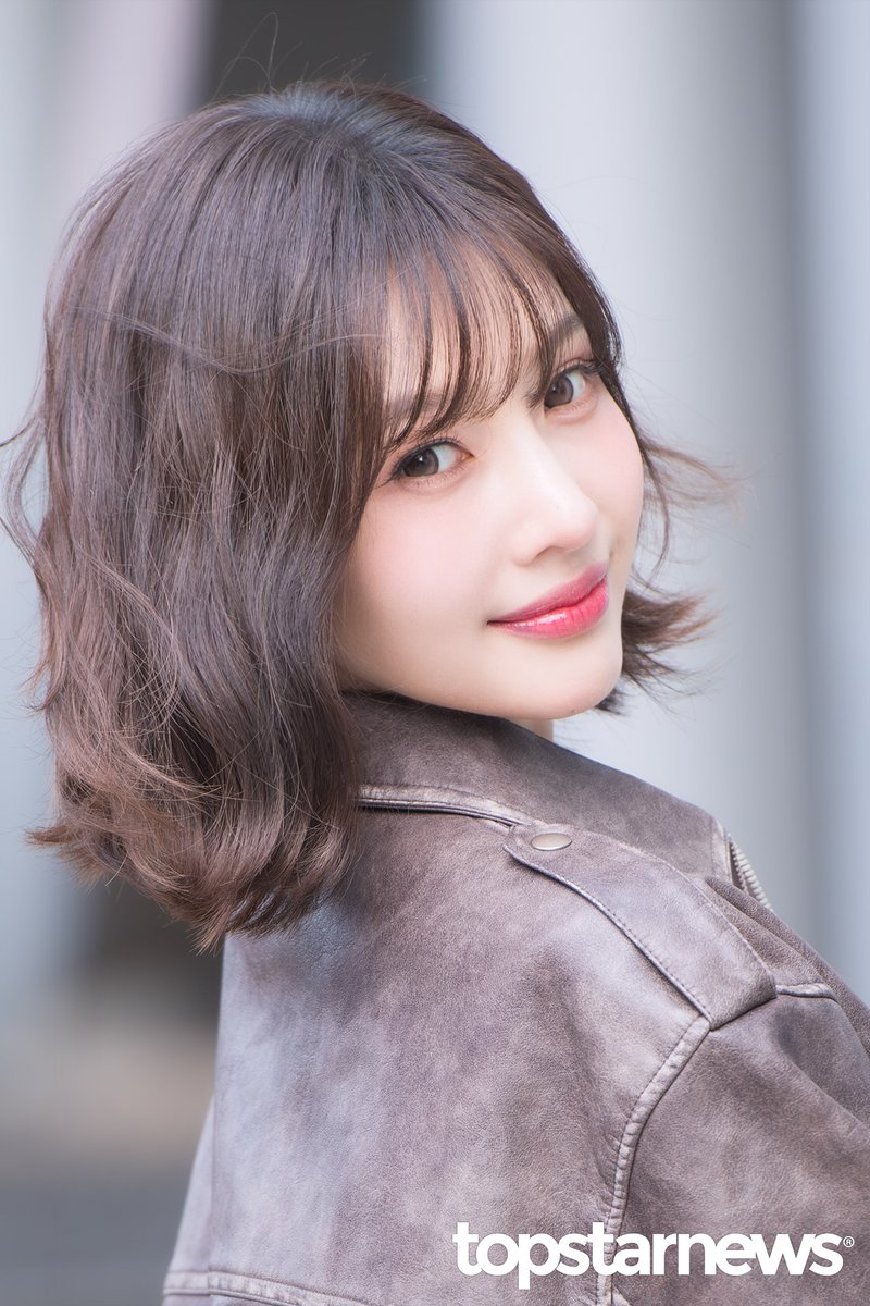 [HD포토] 레드벨벳 조이, ‘거짓말처럼 바람이 내 볼을 스쳐’ (동물농장 출근길) #조이 #JOY #레드벨벳 #RedVelvet #동물농장 #출근 #퇴근 #프리뷰 topstarnews.net/news/articleVi… <- Original Photo