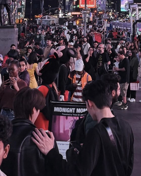 Phuwin Official Fans tweet media