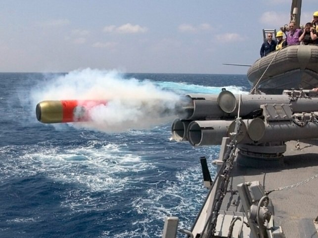 First self-propelled torpedo was developed in the late 1860s by British inventor Robert Whitehead. It wasn’t significant in range or speed—yet the Whitehead design remained the basis for all future torpedoes, even to this day <a href="/TheNatlInterest/">National Interest</a> <a href="/ModernNavy/">Modern Royal Navy</a>

nationalinterest.org/blog/buzz/a-sh…