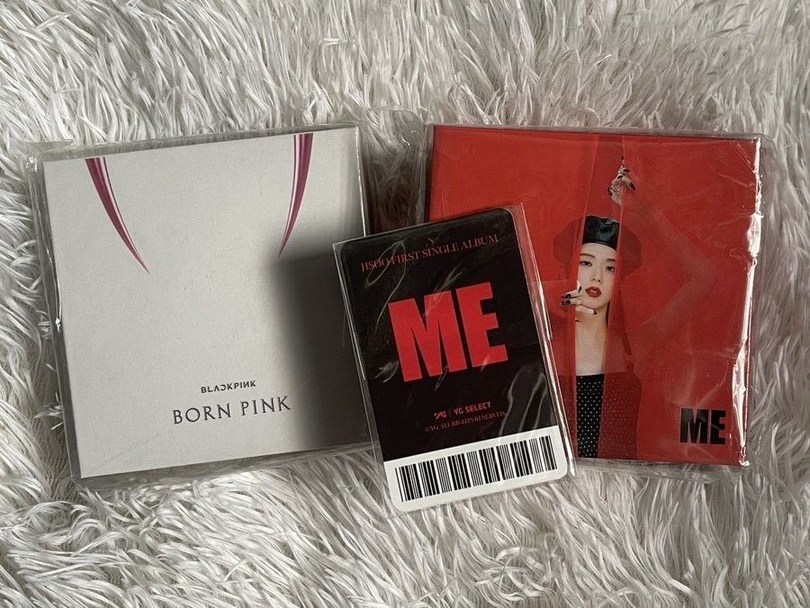 Merchandise Haul tweet media