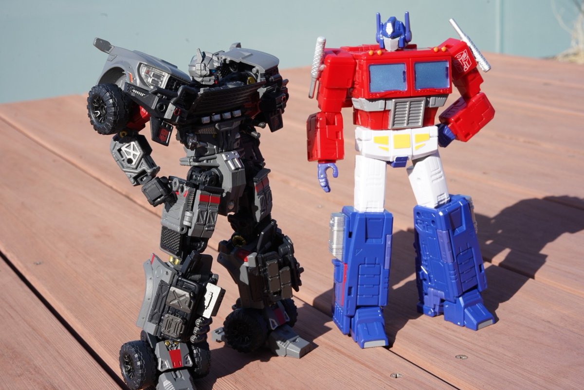 【公式】トランスフォーマー情報局 tweet media