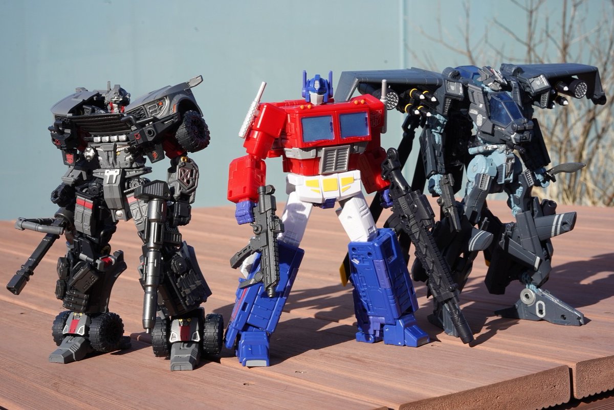 【公式】トランスフォーマー情報局 tweet media