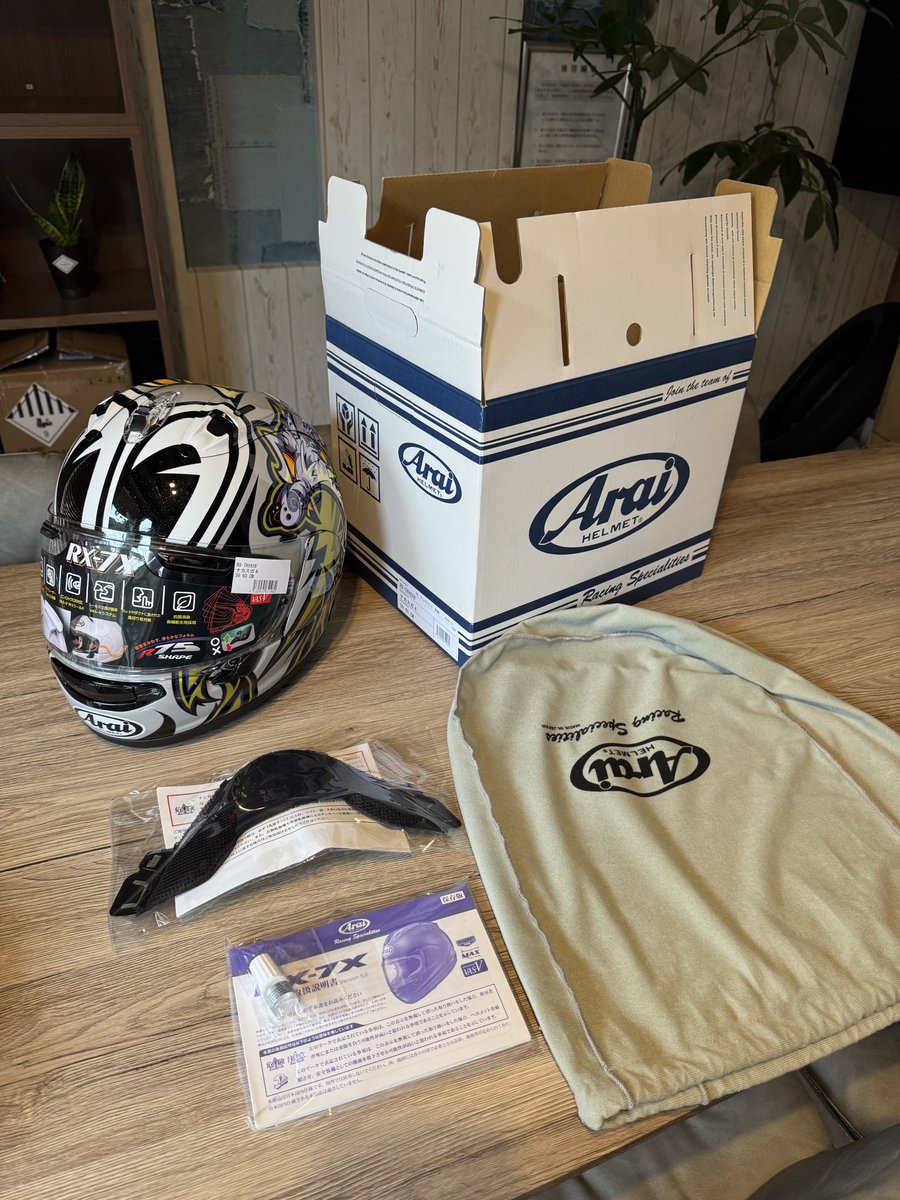 taro18@R1の性能を30%だけ使える🐽✨☀️🍀🛵🐈📸 tweet media