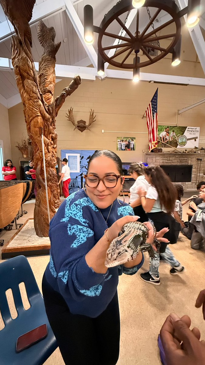GMSVikings's tweet image. You better believe this proud principal had to model bravery for our Vikings! 💪🦎🐍🕷️🐸 I touched or held every single animal—lizards, snakes, tarantulas, and frogs included! Outdoor Ed adventures continue to make unforgettable memories. 🌲✨ #VikingPride #OutdoorEd