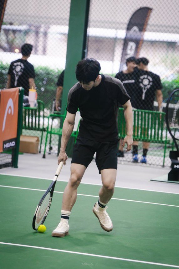 สวัสดีวันพุธครับสุดหล่อ เห็นน้องวอร์ได้ทำในสิ่งที่ชอบแล้วมัมหมีปลื้มใจ เก่งมากครับ🎾🥰❤️
#HEADxWARwanarat
TEAM HEAD TH x WAR
#warwanarat <a href="/warwanarat/">ว</a> W.Wanarat