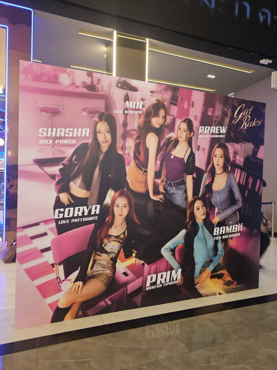 Pro printing กรอบแคนวาส สแตนดี้ ป้ายฟิวเจอร์บอร์ด tweet media