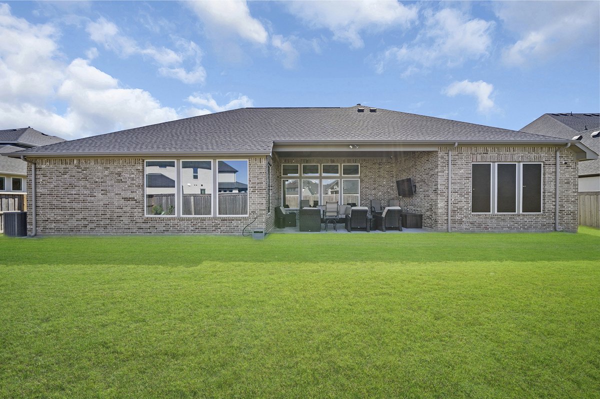 Michael Harbut tweet media