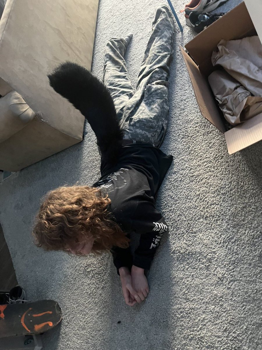 #PACKLIFE SandWolf tweet media